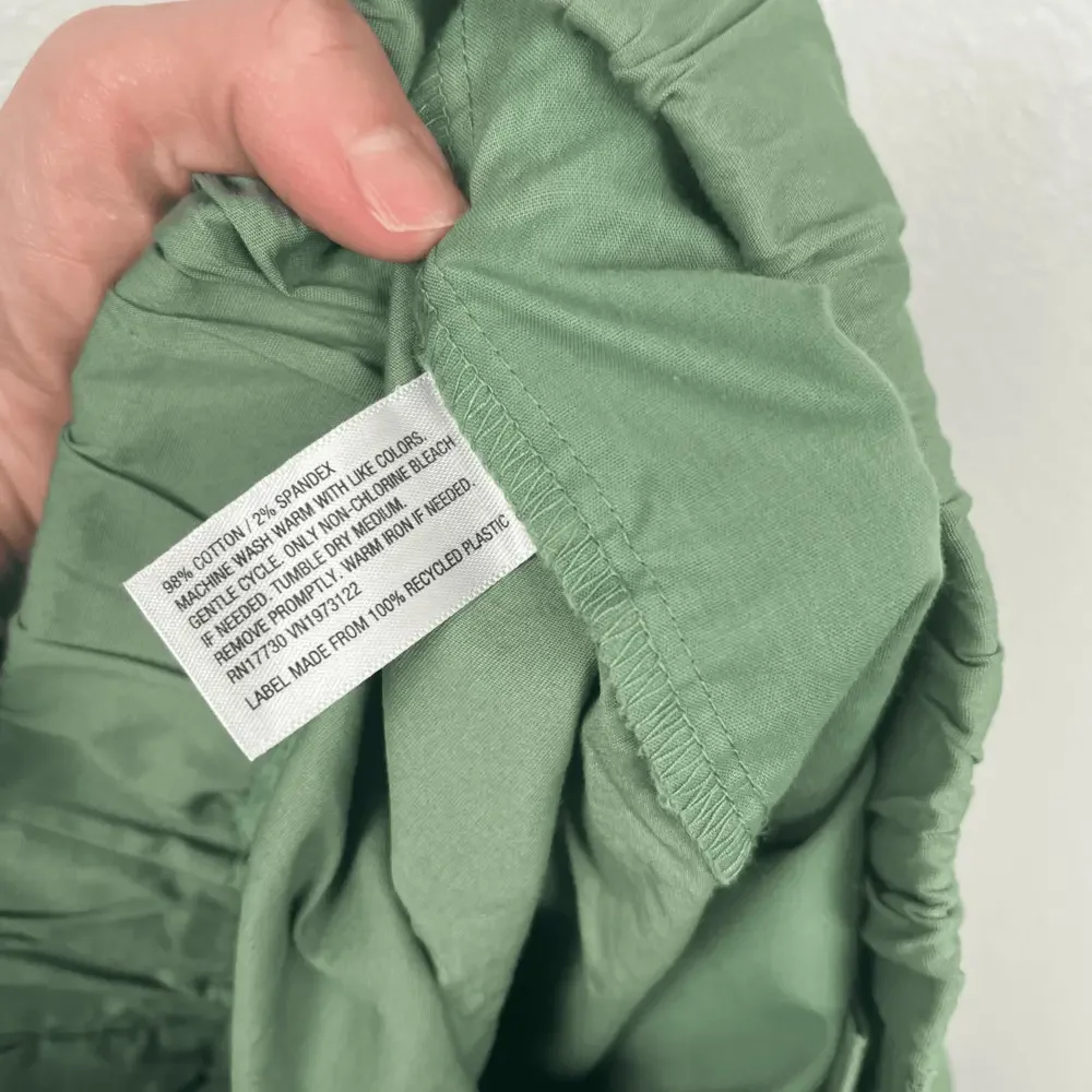 A New Day Women's Chino Pull‎ On Shorts Green Sz M